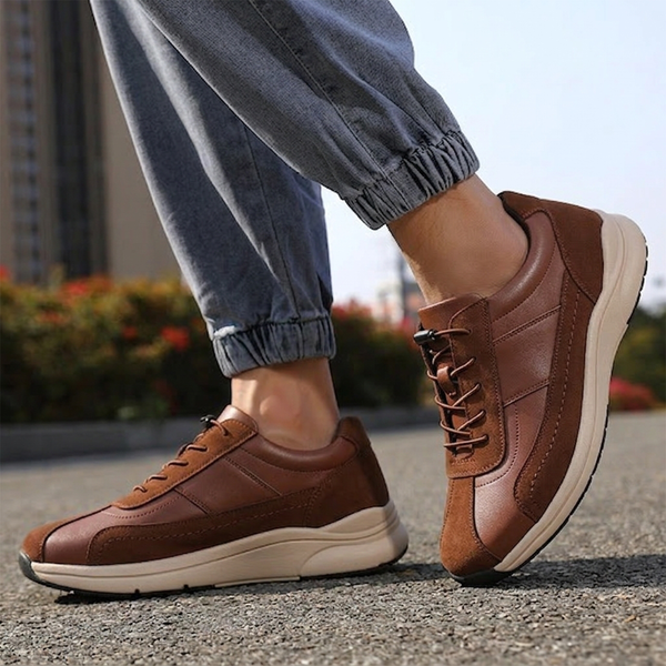 Radiant Lace Up